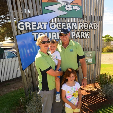 Dean and Sarah Hellessey’s Great Ocean Road Tourist Park is the inaugural winner of the Turu.com.au 