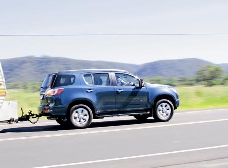 HOLDEN COLORADO 7 TOW VEHICLE REVIEW