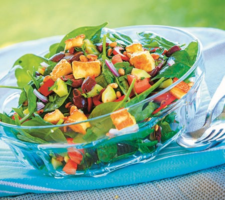 Need a quick, easy and nutritious dinner idea? You can't go past a yummy salad