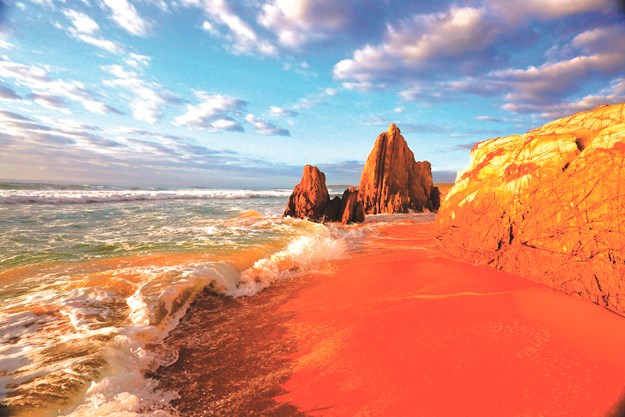 Sharp rocks, Rock formation on beach at Bithry Inlet Mimosa…