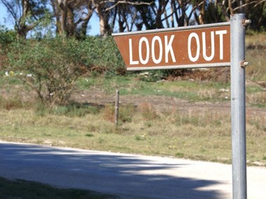 Blog: Road signs for caravans inadequate