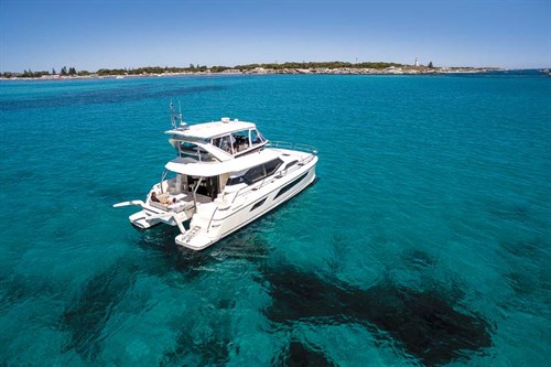 aquila catamaran reviews