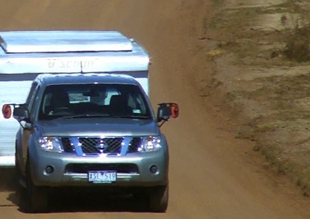 Video: Nissan Pathfinder tow test