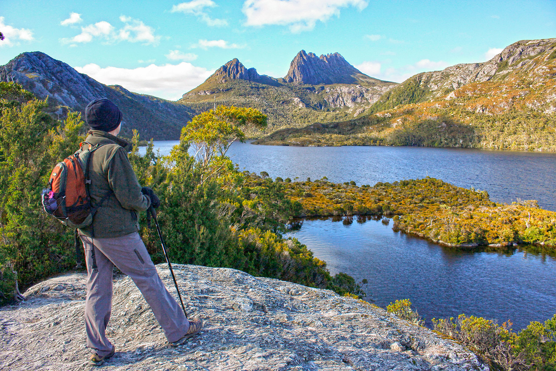 The view of Dove Lake and Cradle Mountain from Glacier Rock