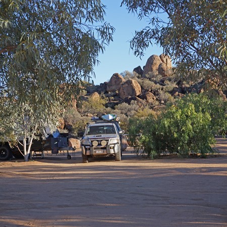 Pitching camp at Tibooburra camping ground