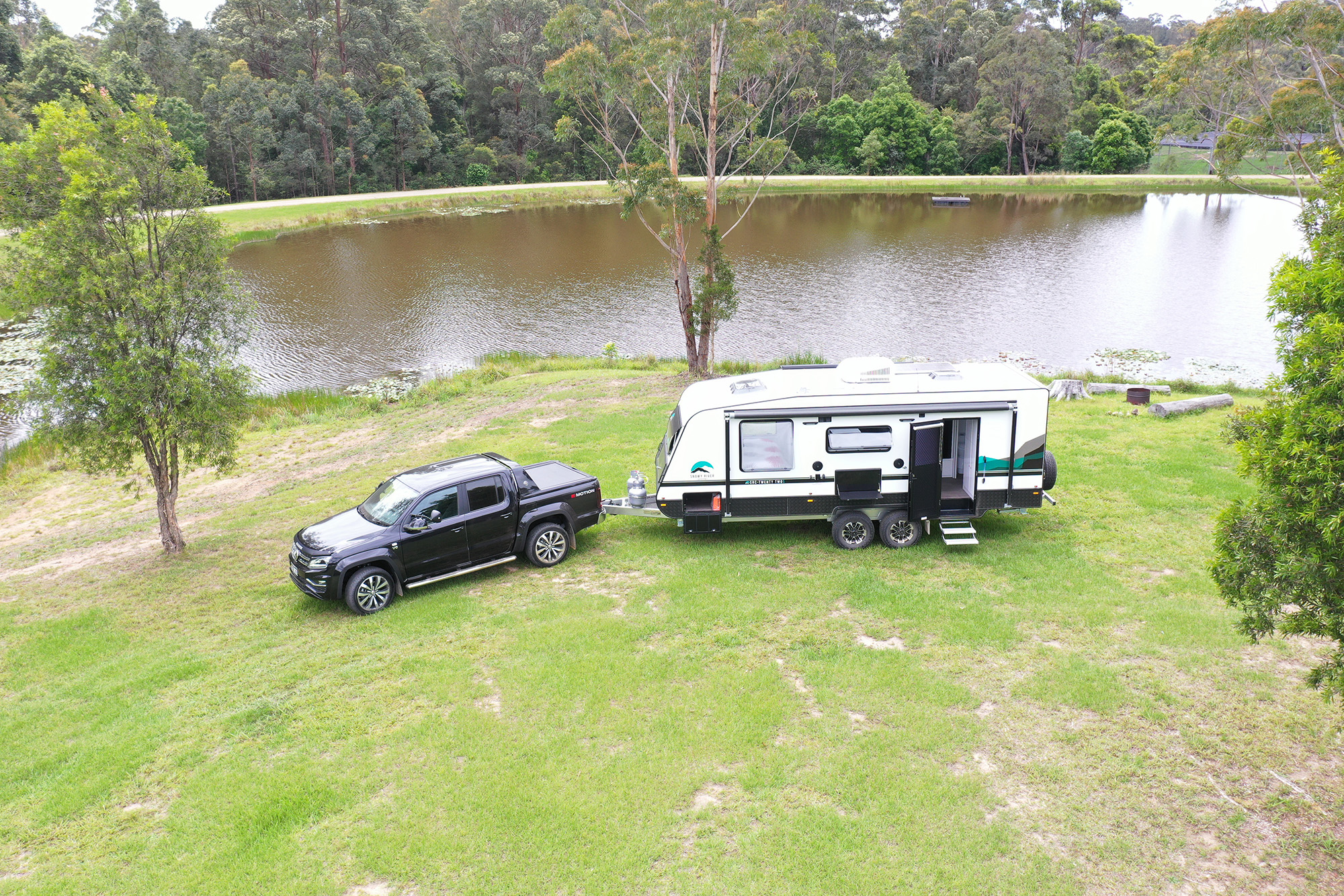The Snowy River SRC 22S set up in camp