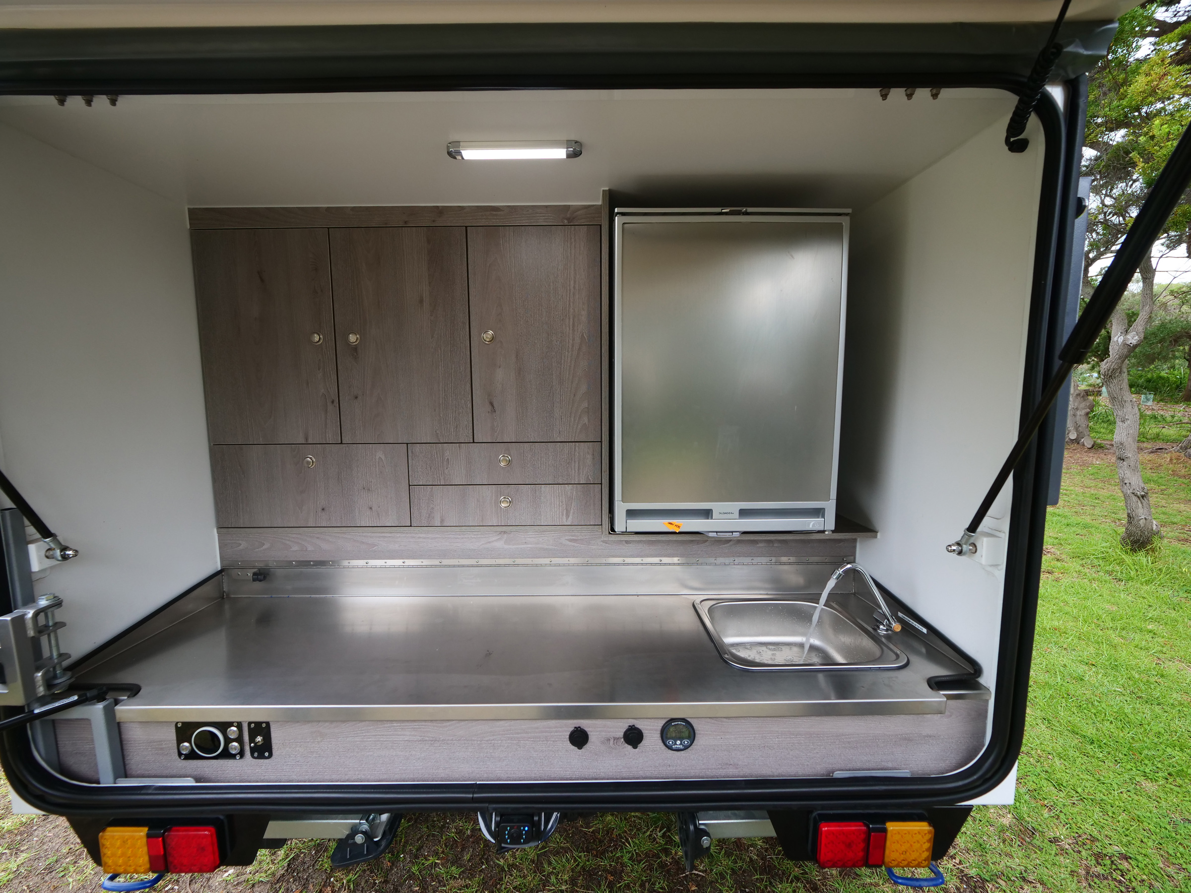 Camper trailer kitchen
